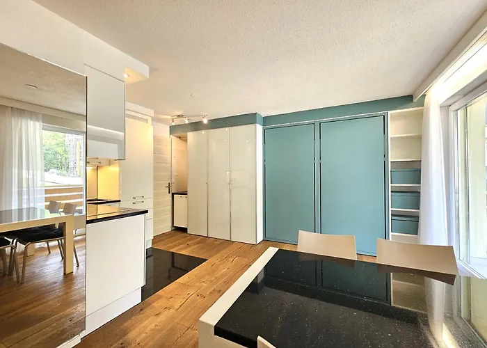 Cristal 45 - Stilvoll, Komplett Neu * 洛伊克巴德